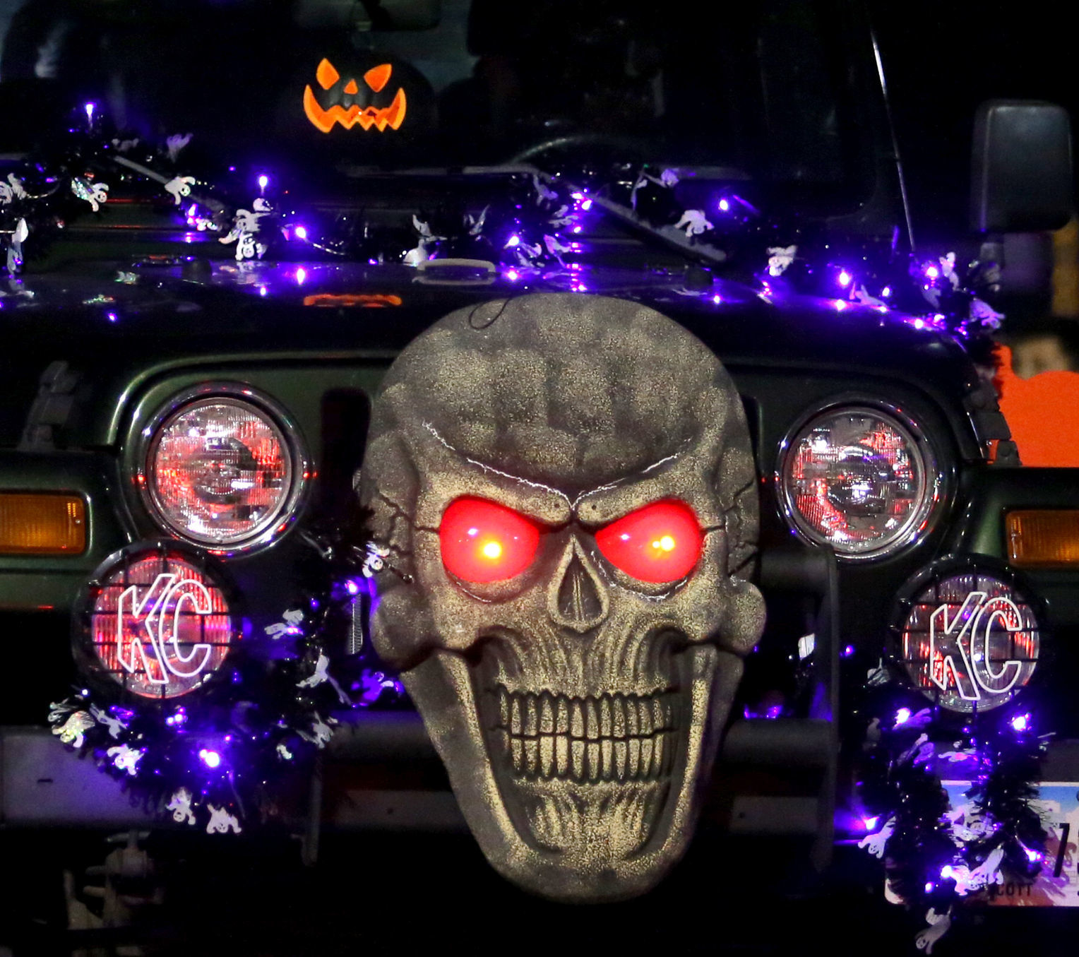 102718-Bett-Halloween-Parade-017